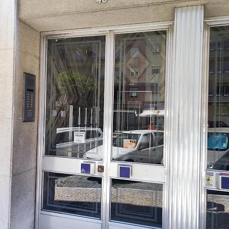 Lisbon, Apartment With 3 Bedrooms, Penha De Franca 公寓