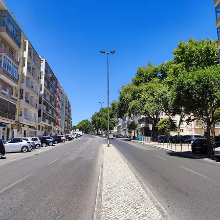 Apartamento, Com 3 Quartos Penha De Franca Πανσιόν Lisboa