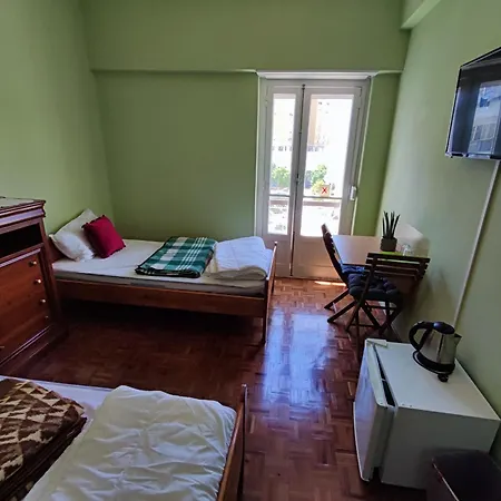 Lisbon, Apartment With 3 Bedrooms, Penha De Franca Lisbon